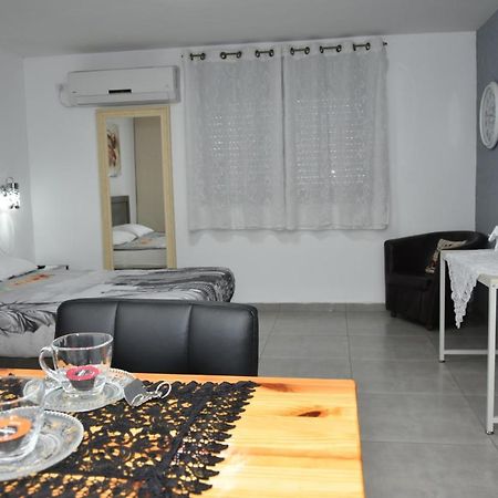 Sweet Dreams Apartment Tiberias Eksteriør bilde